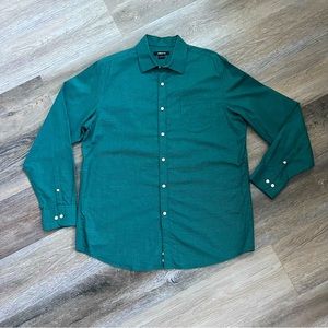 Claiborne Men’s shirt